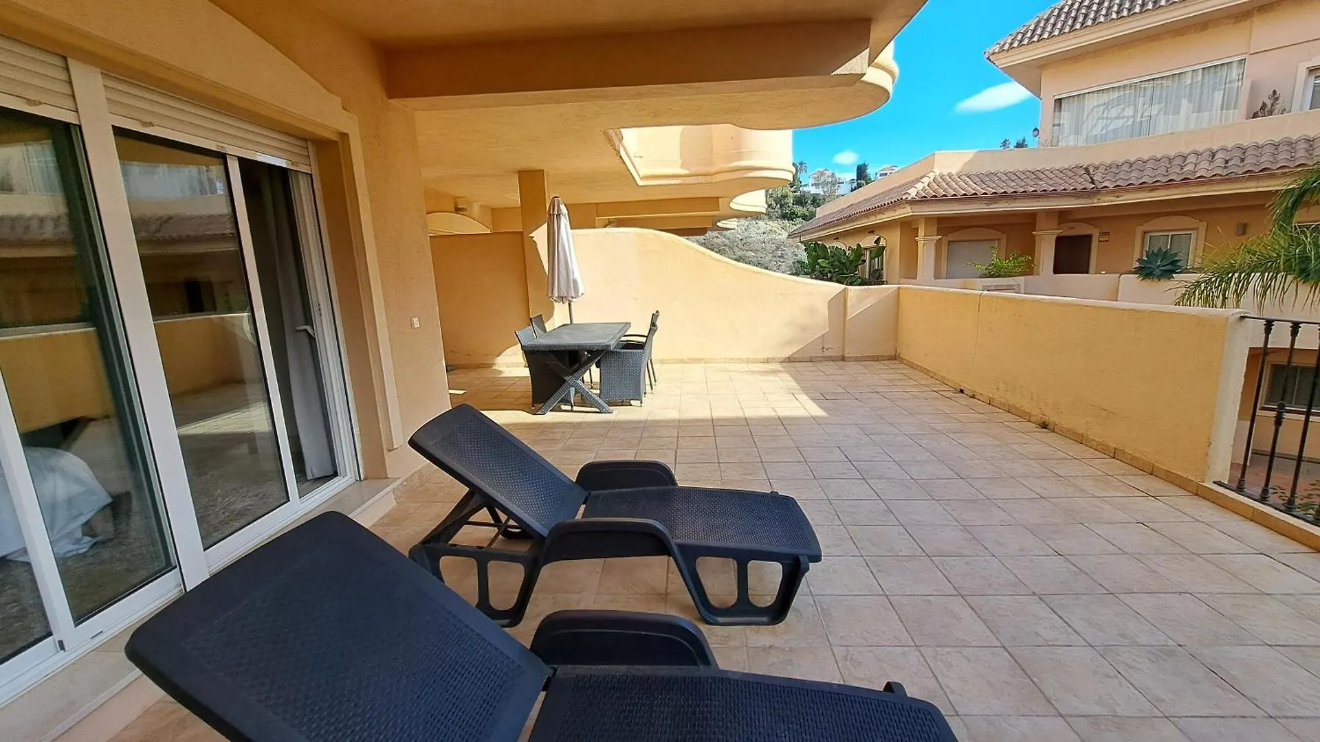 Apartamento Aloha Hill Club Marbella 0*,  España